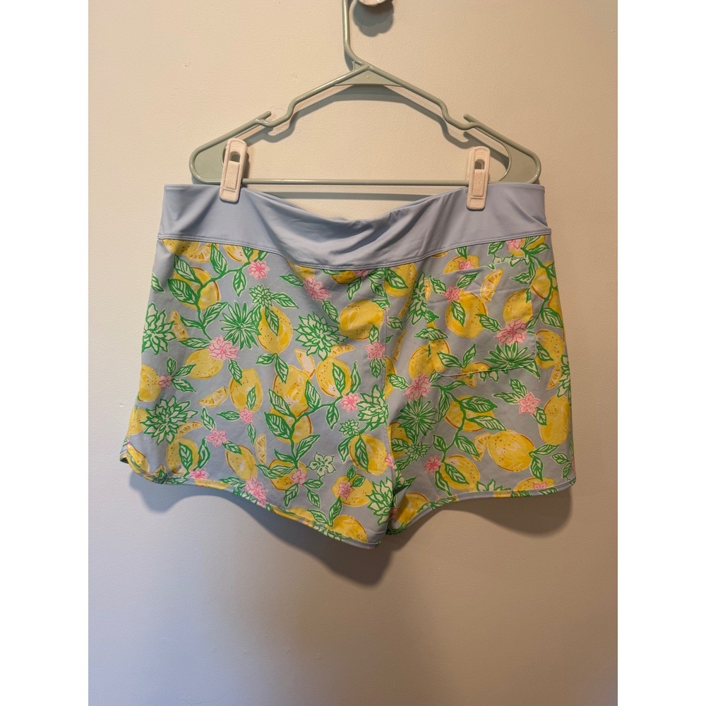 Lilly Pulitzer Luxletic Ocean Trail Shorts XL Squeeze the Day Lemon Blue 018102 - Picture 4 of 4